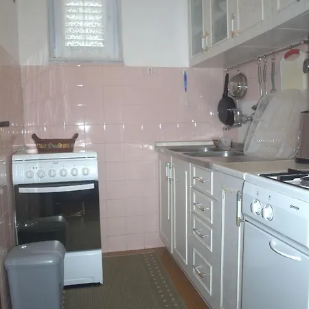 Rudo Apartman